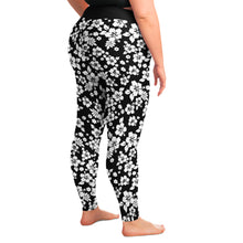 Load image into Gallery viewer, Black and White Hibiscus Hawaiian Pattern Plus Size Leggings 2X-6X Squatproof