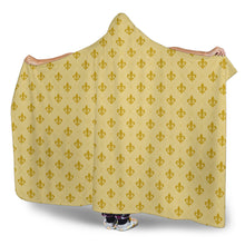 Load image into Gallery viewer, Golden Fleur De Lis Pattern Hooded Sherpa Lined Blanket