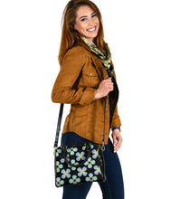 Load image into Gallery viewer, Black With Retro Flower Pattern Handbag Purse