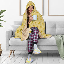 Load image into Gallery viewer, Golden Fleur De Lis Pattern Hooded Sherpa Lined Blanket