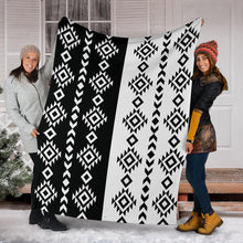 Load image into Gallery viewer, Black and White Ethnic Tribal Contrast Pattern Fleece Blanket