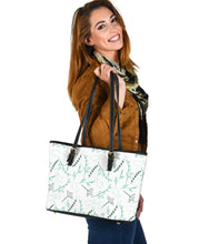 Load image into Gallery viewer, White With Retro Wildflower Pattern Tote Bag
