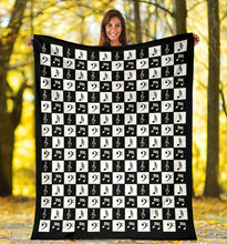Load image into Gallery viewer, Black and White Music Notes Checkered Pattern Fleece Throw Blanket
