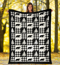 Load image into Gallery viewer, Black and White Buffalo Plaid Fleece Throw Blanket Country Lodge Pattern
