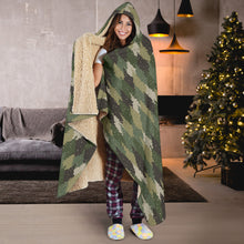 Load image into Gallery viewer, Pine Tree Camouflage Pattern Warm Winter Hooded Blanket
