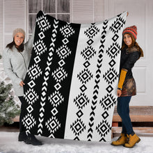 Load image into Gallery viewer, Black and White Ethnic Tribal Contrast Pattern Fleece Blanket
